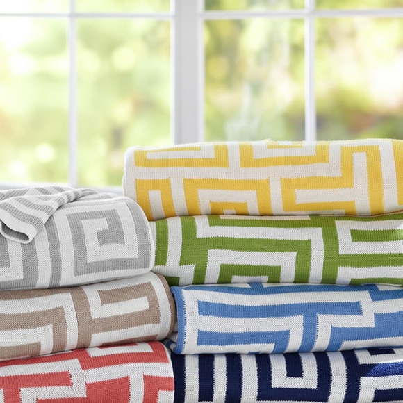 New Pottery Barn Greek Key Oversized Cotton Throw, 55X80” Marigold Yellow - Picture 10 of 11